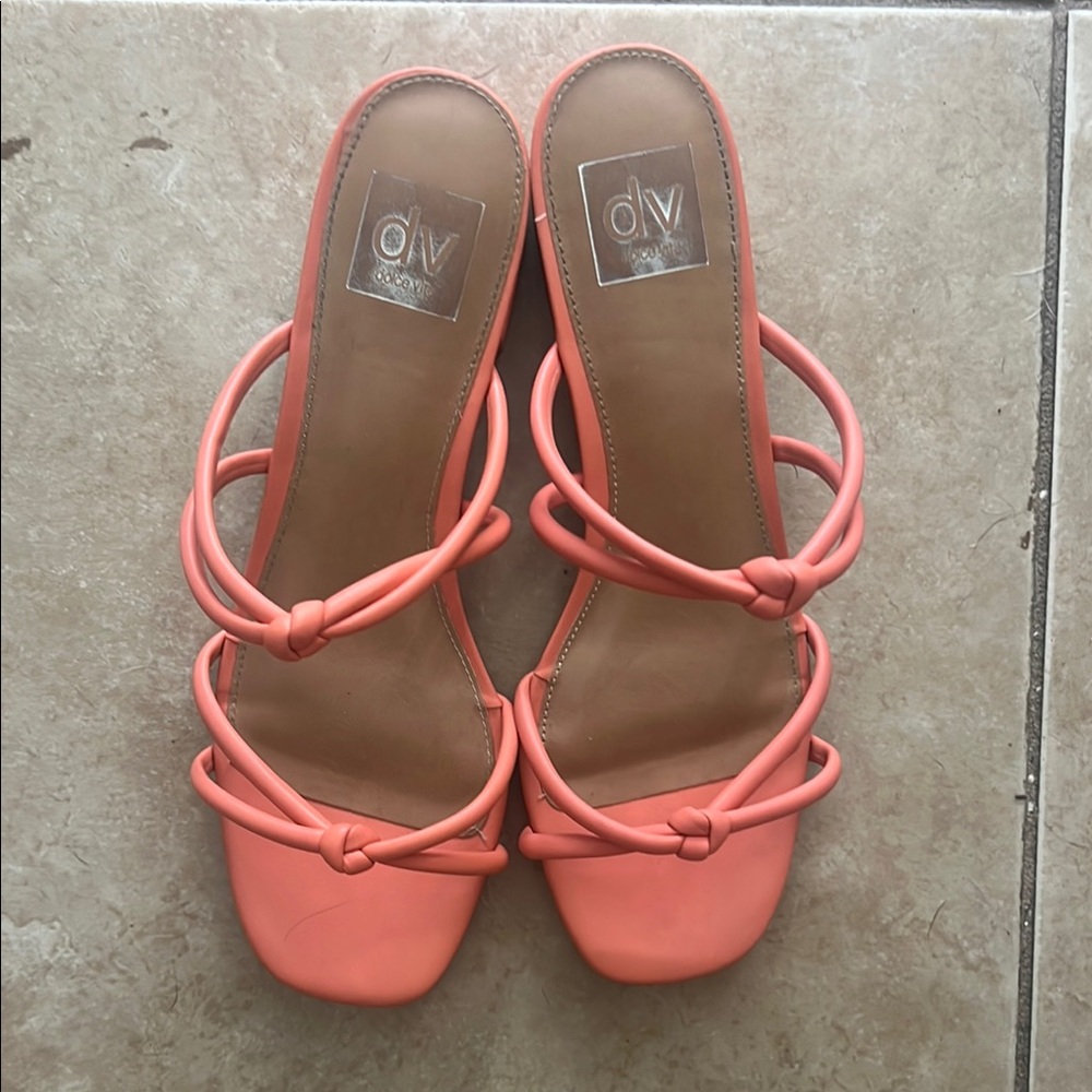 DV Dolce Vita Wisteria Sandals Tangerine